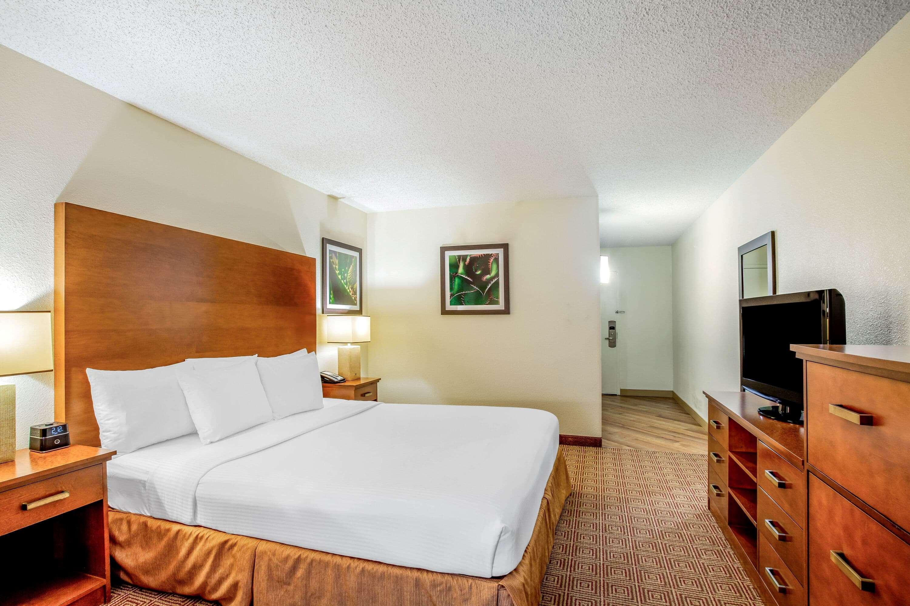 Hotel La Quinta By Wyndham Danbury Esterno foto