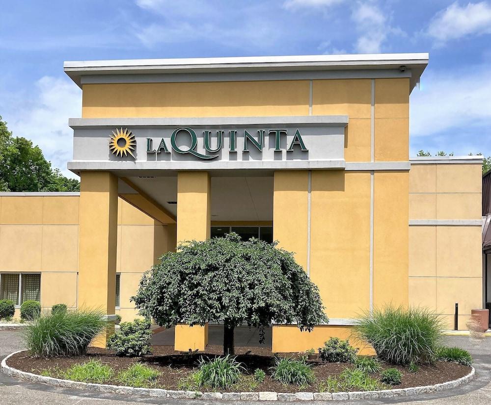 Hotel La Quinta By Wyndham Danbury Esterno foto